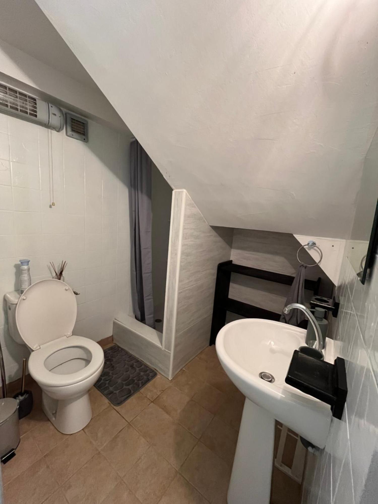 Bonneuil-Matours Logement Paisible En Bord De Vienne מראה חיצוני תמונה